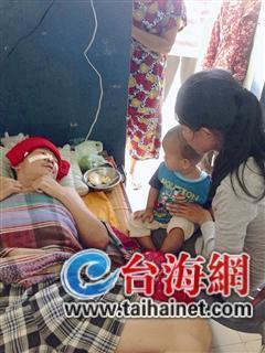 ▲在柬埔寨福建总商会的救助下，王文胜现已清醒