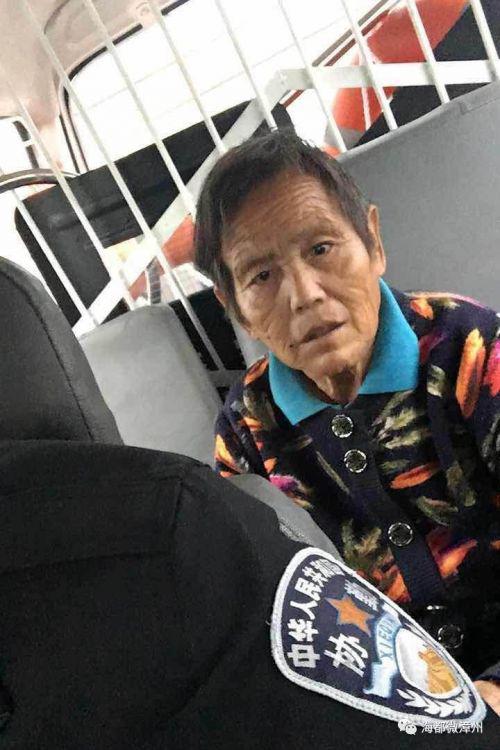 “你们在前面开车,