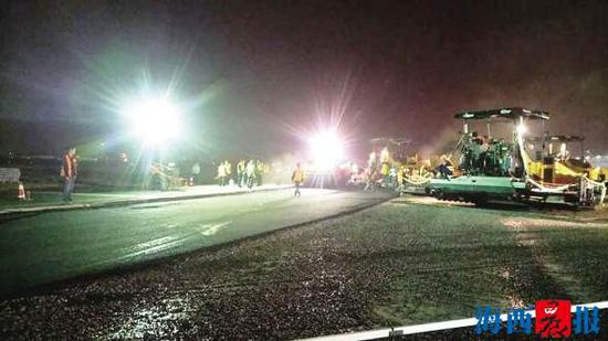 厦门机场跑道进入主体整修。