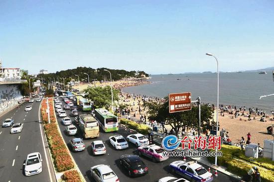 ◆厦大白城路段堵车
