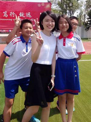 ■李彬彬和同事们在校园内外开展系列活动,培养孩子们当好“城市小主人”的意识。