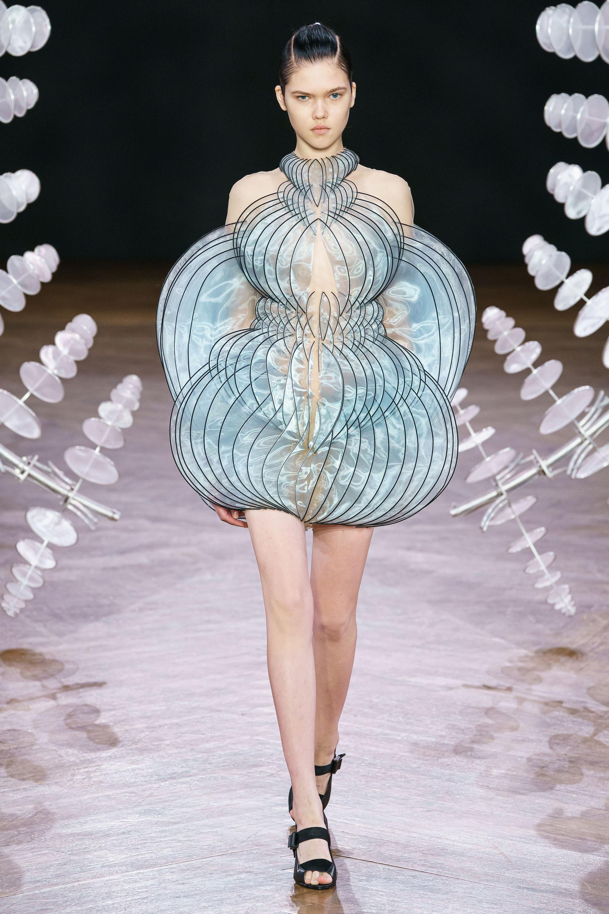 Iris Van Herpen 2019秋冬高定