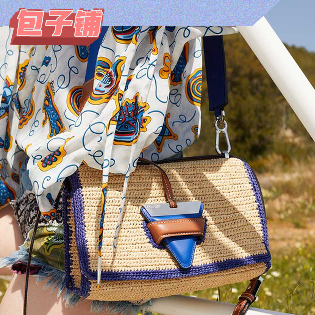 Loewe Paula‘s Ibiza竹编包包