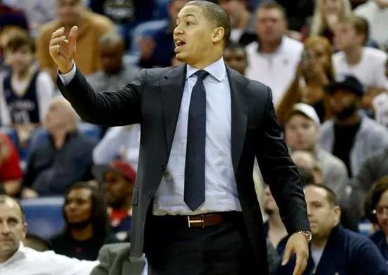 深度解讀 | 騎士打誰誰變勇士!這鍋盧帥到底背不背?-黑特籃球-NBA新聞影音圖片分享社區