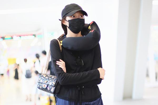 球衣印号-爱游戏APP(中国)官方网站下载_AIYOUXI体育