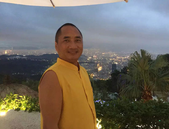 雍忠阿阇黎:莲师心咒