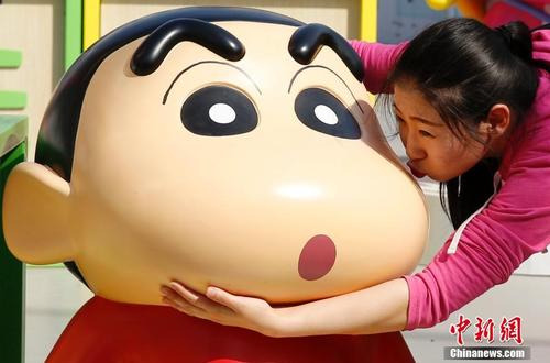 圆脸 浓眉 眼睛黑亮 潜力股男人!
