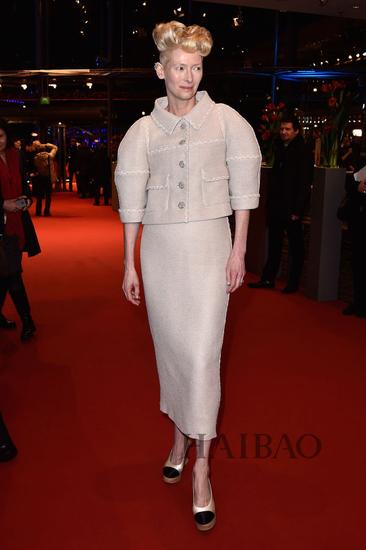 蒂尔达·斯维顿 (Tilda Swinton) 1960年生于英国伦敦
