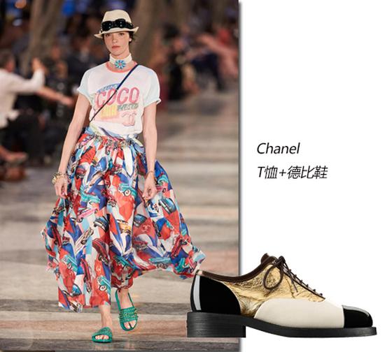 chanel T恤和德比鞋