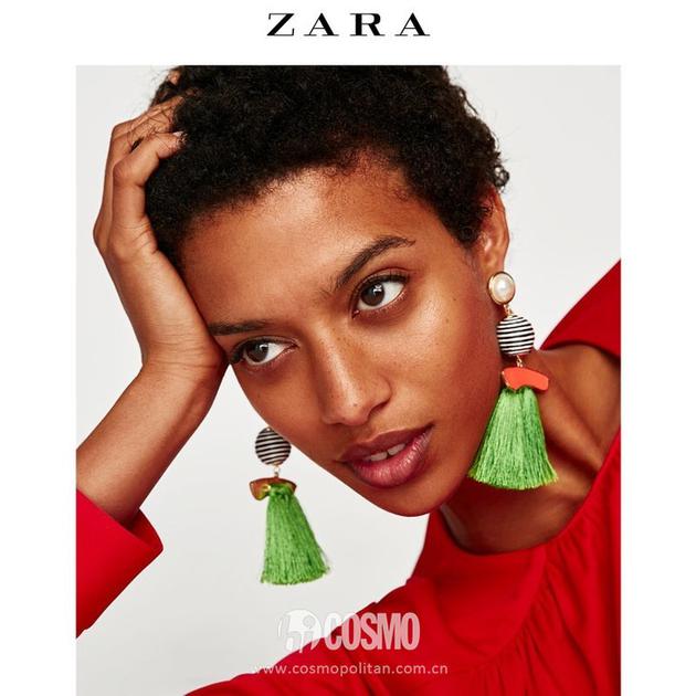 耳坠来自Zara 售价129元