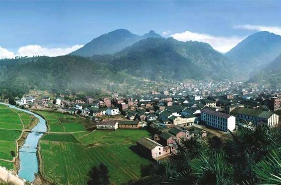 老典型站上新赛道 余姚谢家路村争做乡村振兴