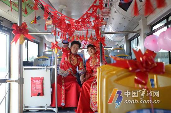 花车婚纱照_花车巡游(3)