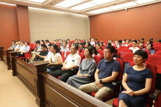 图为庭审现场 王琳熠 摄