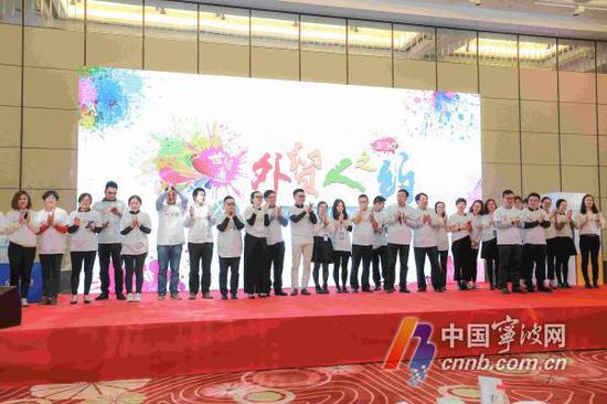 国家级外贸综合服务平台世贸通让“外贸变得更轻松”。(俞永均摄)