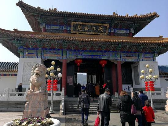 地点:余姚 金额:50亿元