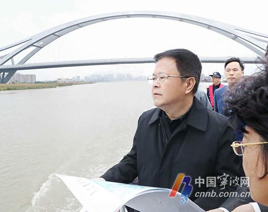 王鹏 摄