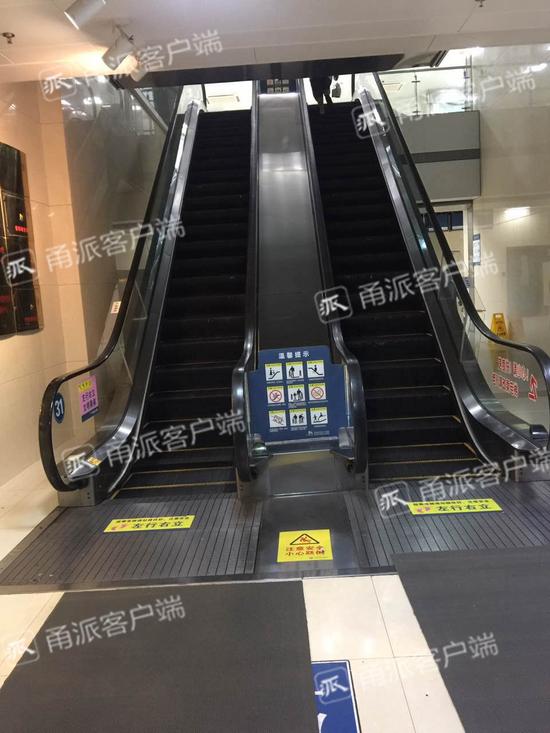 (事发扶梯)