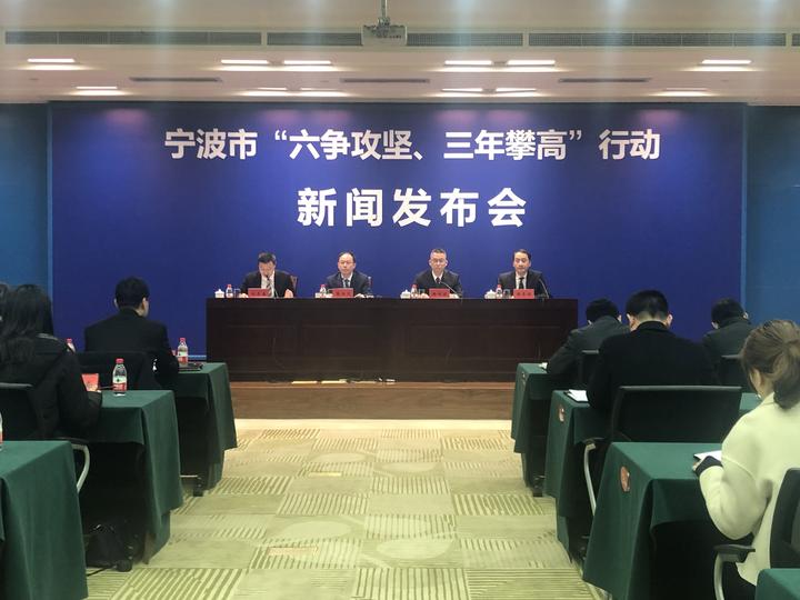 聚焦政治引领,党员干部政治素质有新提升