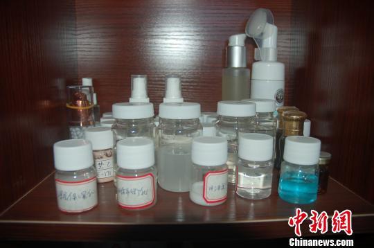 图为查获物品。慈溪公安提供