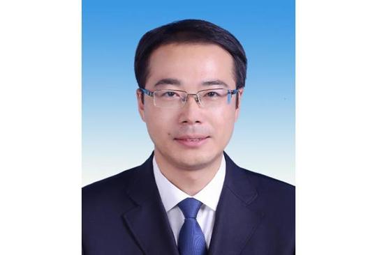 鲁霞光,现任宁波市奉化区副区长,拟提名为开化县县长候选人。