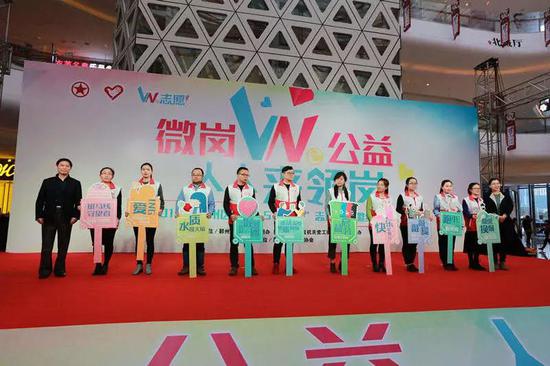 又到一年雷锋日 宁波学雷锋志愿服务邀约行动