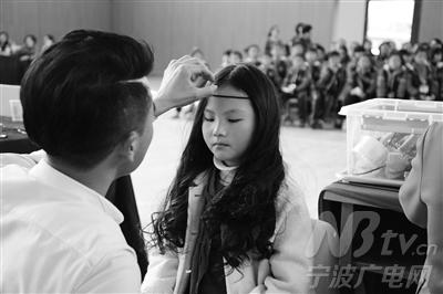 鄞州宁波区一男生聘任选修课开设家长当老师小学烫发hiphop图片