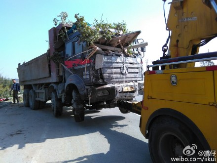 失控货车。