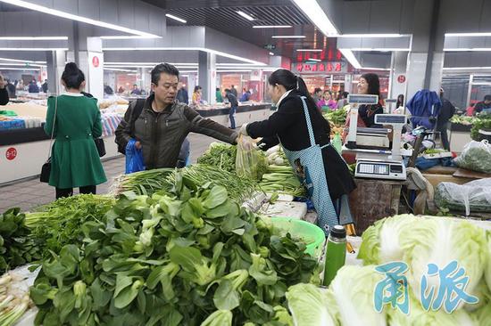 江北庄桥最大菜场试营业 解决近10万居民买菜需求