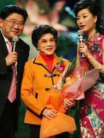 著名越剧表演艺术家徐玉兰去世 是宁波媳妇