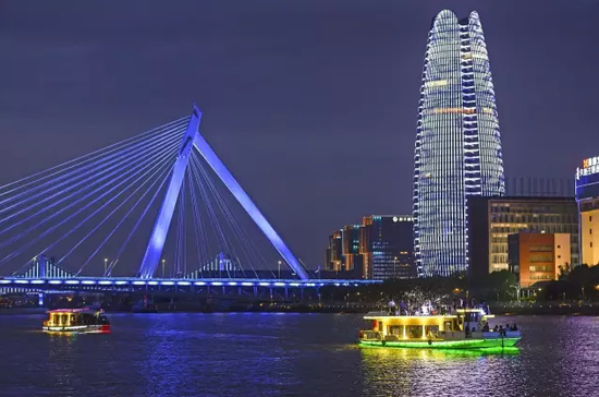 三江夜游