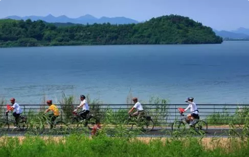 i休闲体验旅游新风e