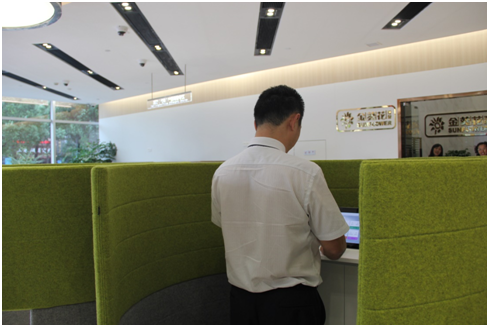 极简金融极致体验 招行开出宁波首家互联网新