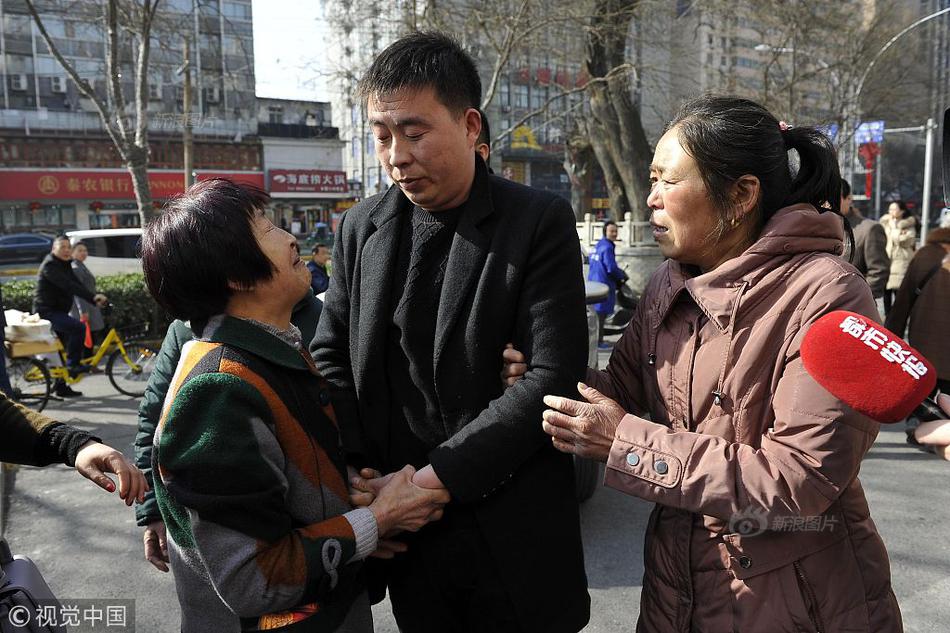 黄色打屁股小视频