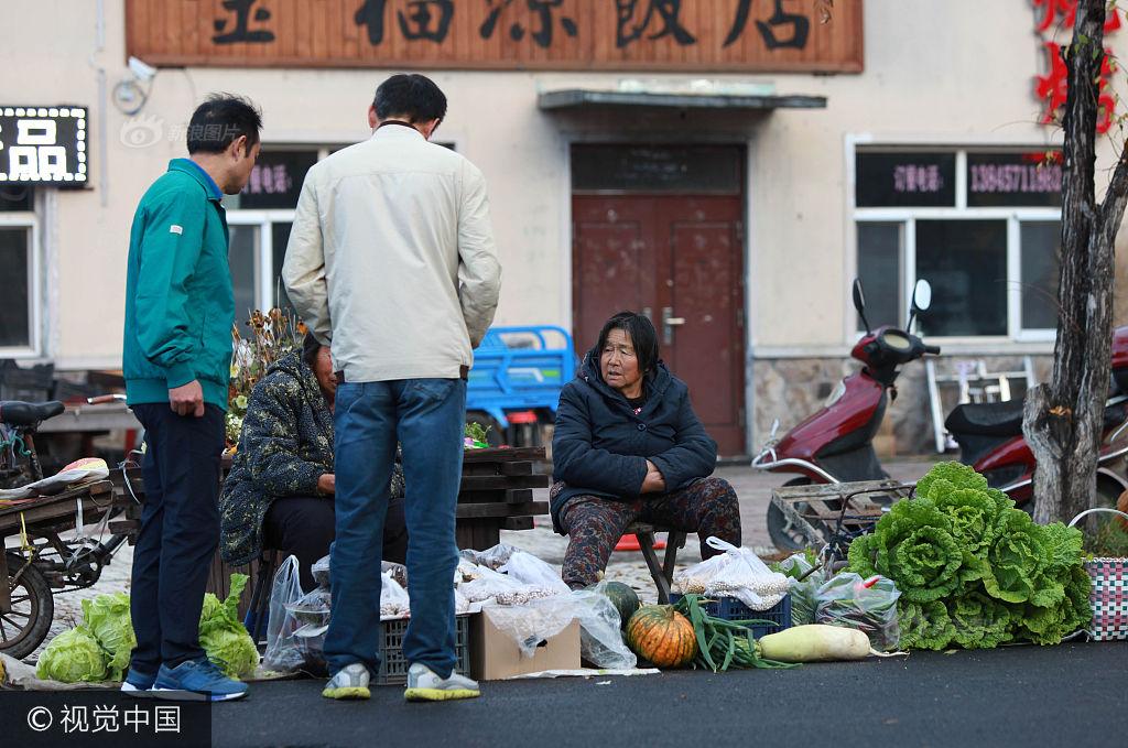 特大黑异族巨大怪物