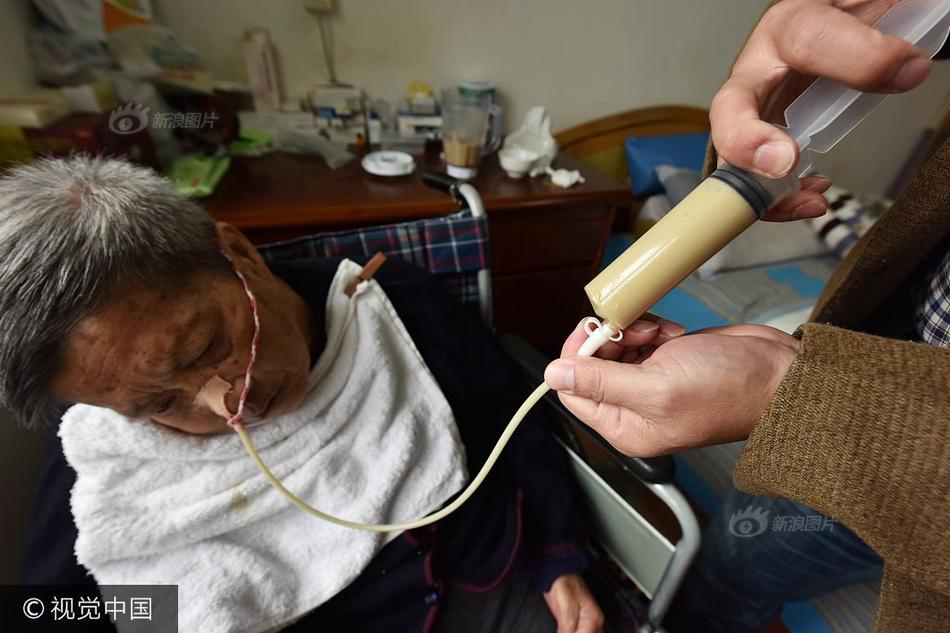 黄色夫妻交换一级片