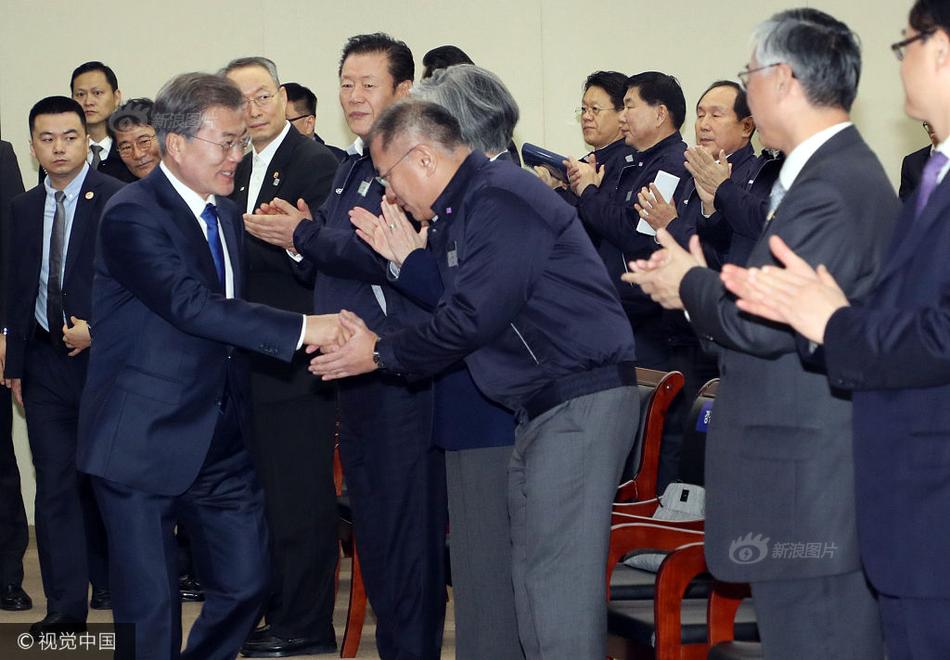 国产乱伦黄色视频