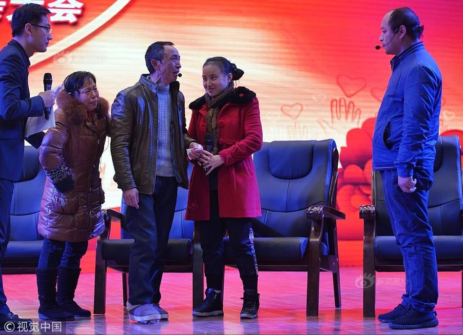 自拍偷拍欧美