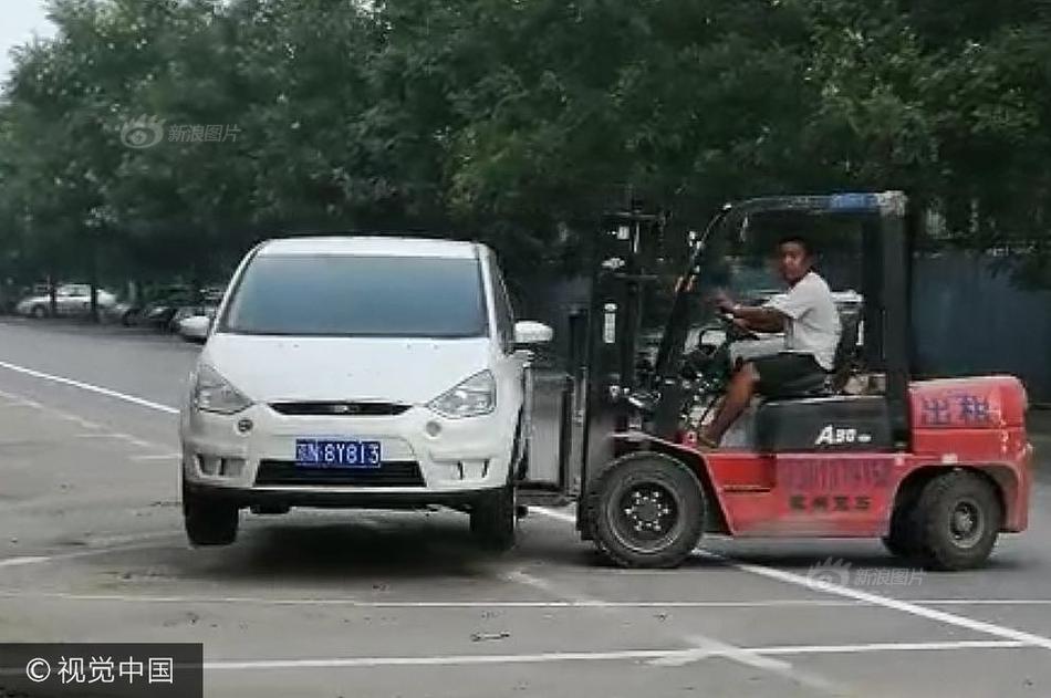 寶生莉莉