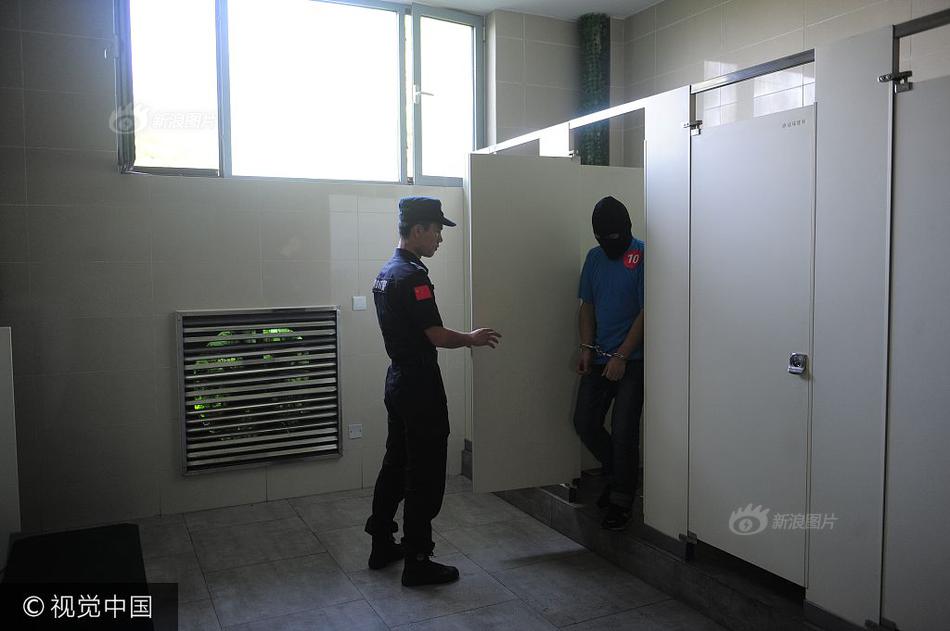 絲襪人妻無碼