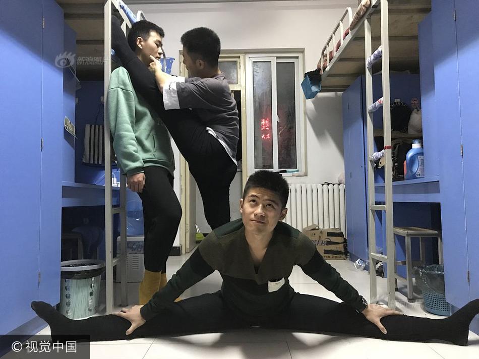 巨乳誘惑