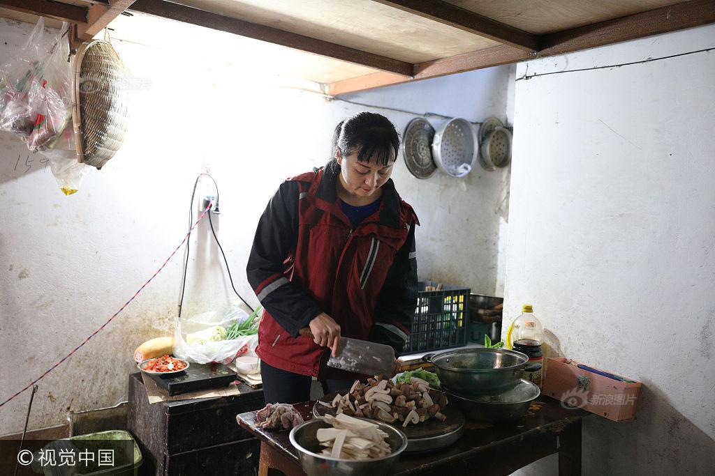 我在公交车上被操了