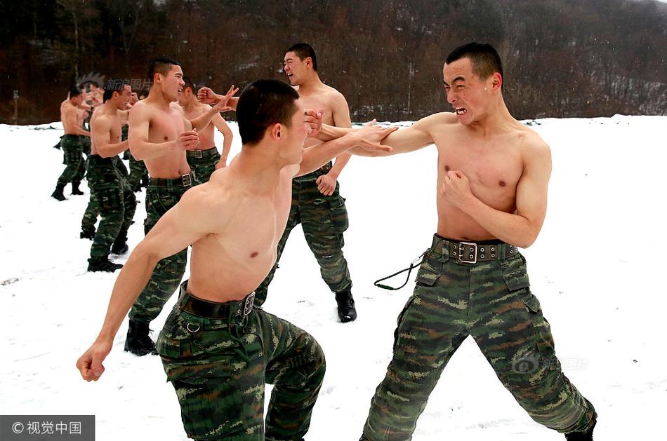中国少妇被黑人30厘米的震撼