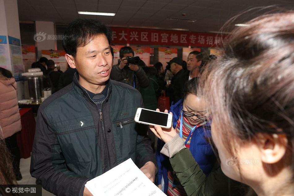 香港三级片少妇干柴遇烈火