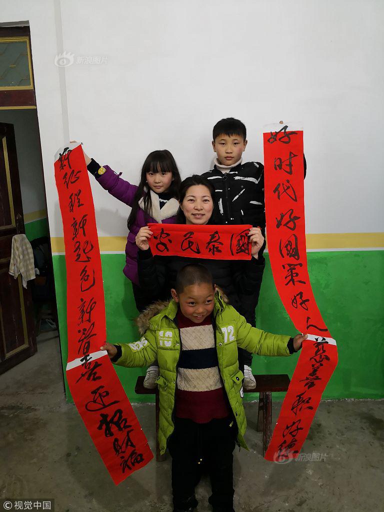 不知火舞和3孩公园h无遮挡