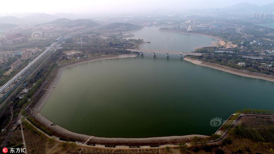 习近平总书记在深度贫困地区脱贫攻坚座谈会上的重要讲话引起强烈反响