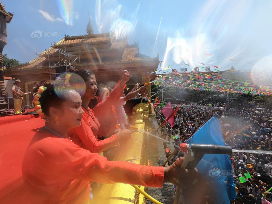 娇妻迎合黑人大属