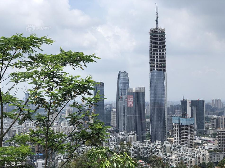 自慰被岳发现帮我