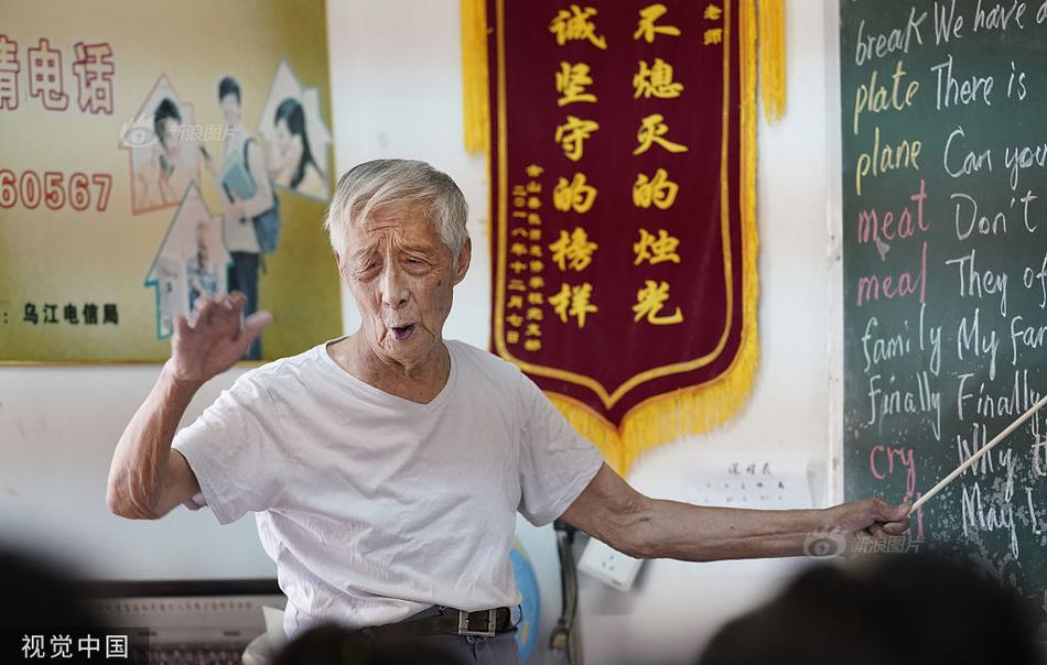 女人被黑人灌满精子