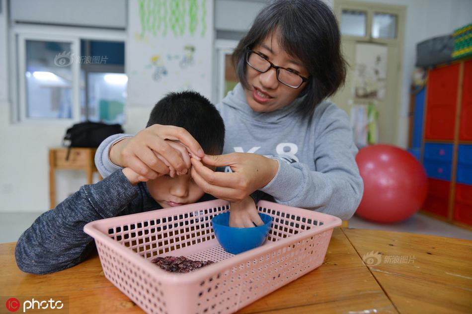 潘金莲三A级做爰片港台霸王花