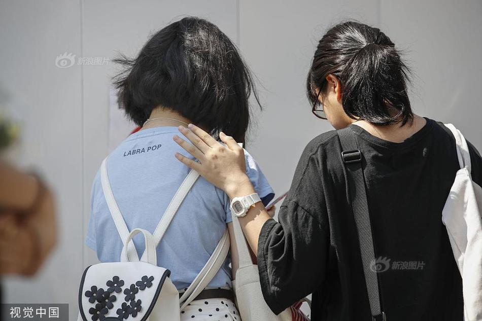 欧美丝袜足交麻豆
